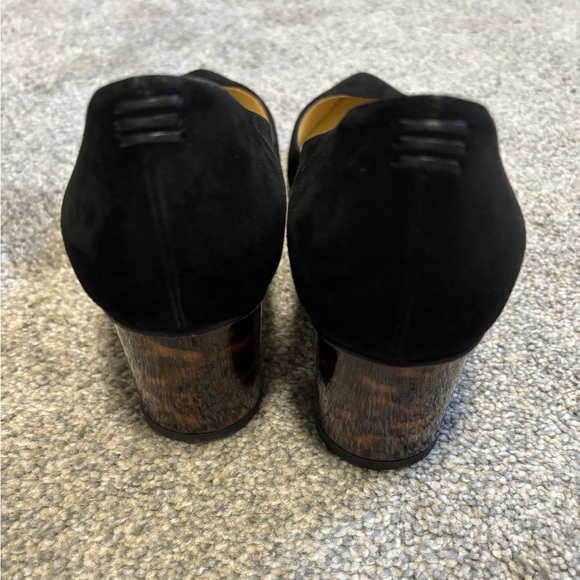 Sarah Flint Black Heels with Brown Block Heel - Picture 5 of 9